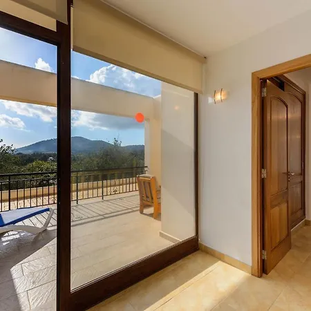 Aiguees Blanques Holiday home Es Figueral